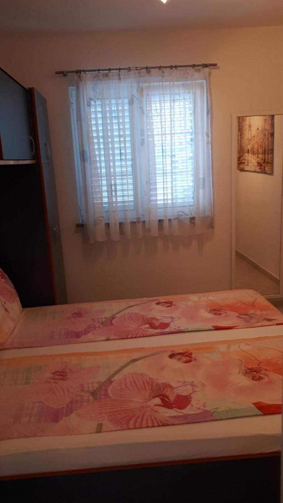 Apartmani Kalinic Bijela Rom bilde